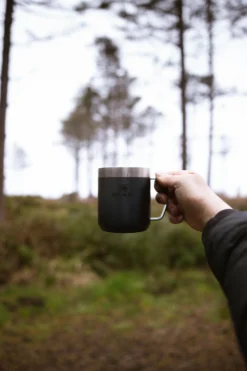 Thermosbeker Stanley The Legendary Camp Mug Hammertone Green 0,35L 16 Thermosbeker Stanley The Legendary Camp Mug Hammertone Green 0,35L -Winkel Voor Kampeerartikelen Voor Buiten Car20Camp 13