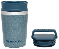 Thermosbeker Stanley The Shortstack Blauw 0,23L -Winkel Voor Kampeerartikelen Voor Buiten Large JPG The20Adventure20Shortstack20Travel20Mug208oz20Hammertone20Ice 4