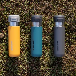Thermosbeker Stanley The Quick Flip Grijs 0,7L 13 Thermosbeker Stanley The Quick Flip Grijs 0,7L -Winkel Voor Kampeerartikelen Voor Buiten Stanley20 20The20GO20Quick Flip20Water20Bottle200.720L20 202420OZ20 20Lifestyle20Images20 204 1