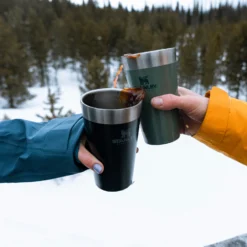 Reisbeker Stanley Adventure Stacking Vacuum Pint Hammertone Green 0,47L -Winkel Voor Kampeerartikelen Voor Buiten Yurt 291