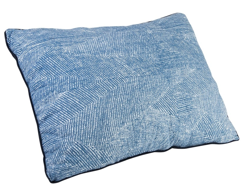 Reiskussen Nomad Travel Pillow Dark Navy Print 1 Reiskussen Nomad Travel Pillow Dark Navy Print